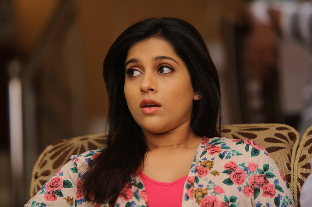 Rashmi Gautam Hot